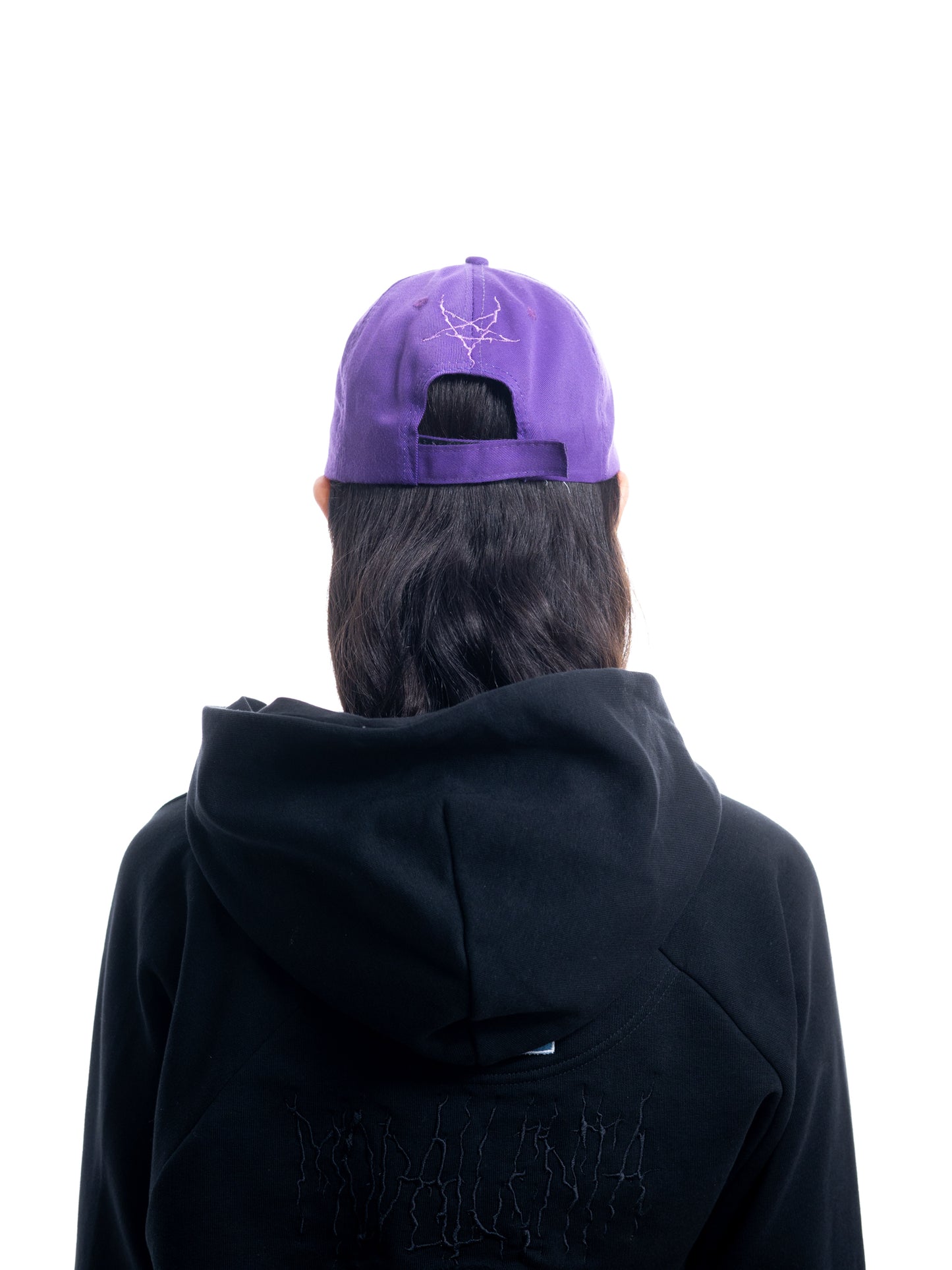 BB18 - CAPPELLO REGOLABILE