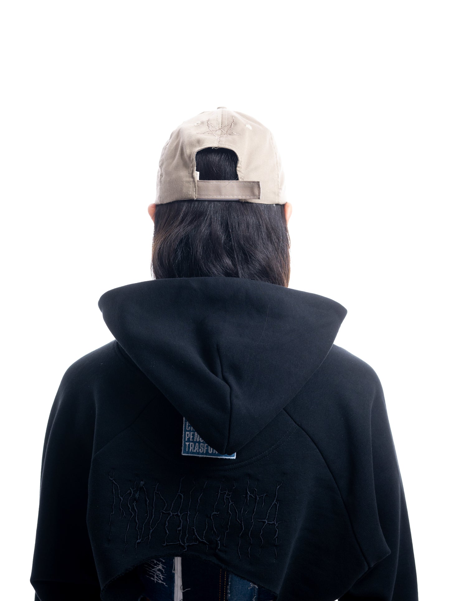 BB18 - CAPPELLO REGOLABILE