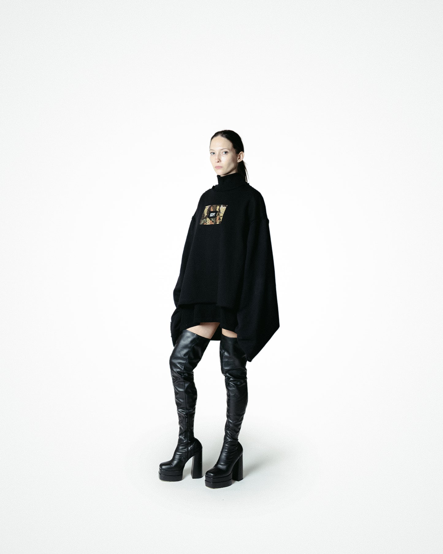 GHISA - FELPA OVERSIZE TAGLIO VIVO