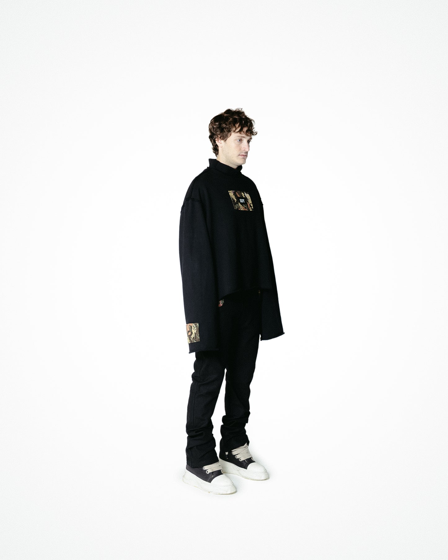 GHISA - FELPA OVERSIZE TAGLIO VIVO