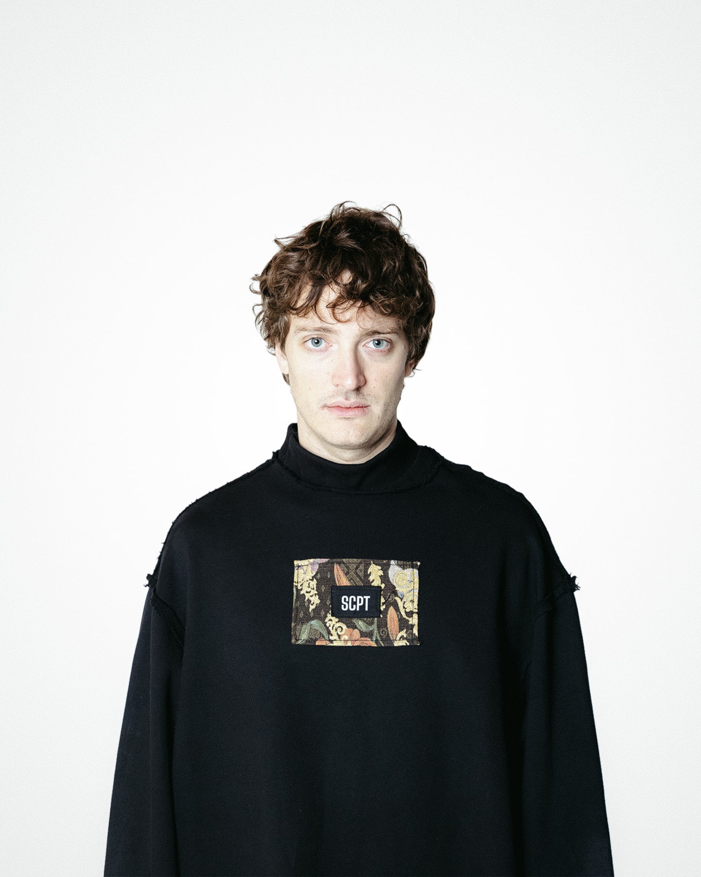 GHISA - FELPA OVERSIZE TAGLIO VIVO